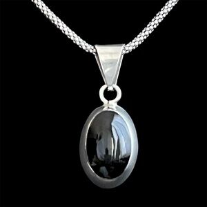 Vintage Taxco Mexico Sterling silver and black onyx pendant